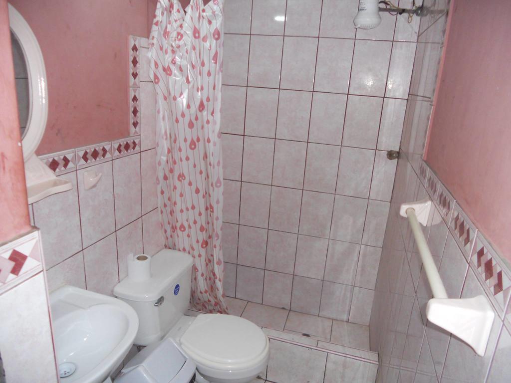 El Mochilero Hostel Trujillo Buitenkant foto