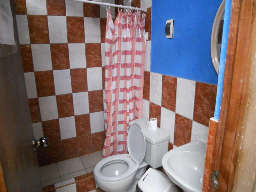 El Mochilero Hostel Trujillo Buitenkant foto