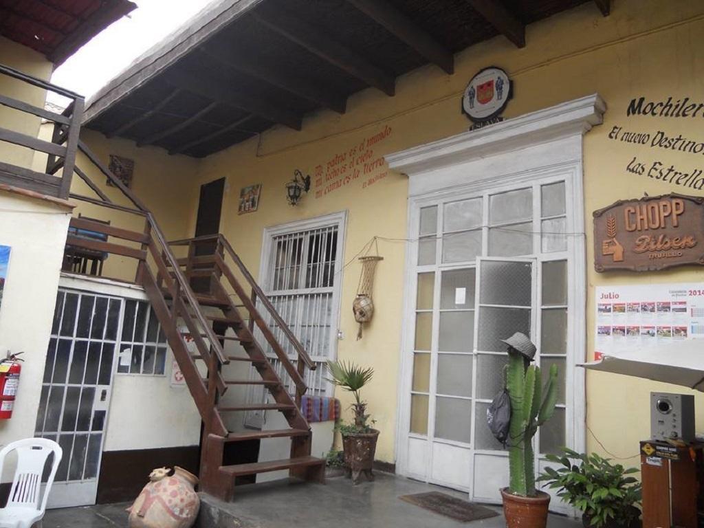 El Mochilero Hostel Trujillo Buitenkant foto