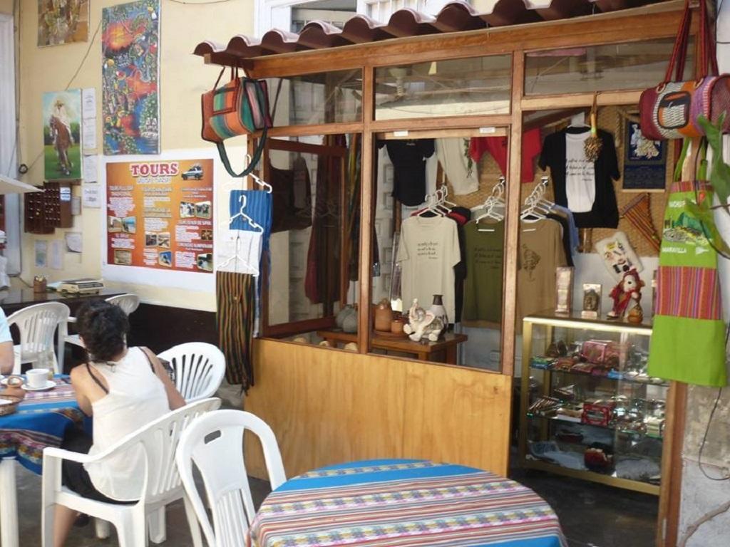 El Mochilero Hostel Trujillo Buitenkant foto